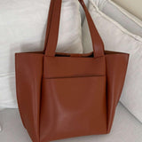 Minimalist Structured Tote Bag – Spacious Everyday Shoulder Handbag