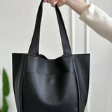 Minimalist Structured Tote Bag – Spacious Everyday Shoulder Handbag