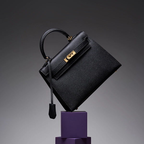 Sac Satchel Cindy en Cuir avec Poignée Supérieure – Sac à Main Classique avec Rabat et Bandoulière pour Femme